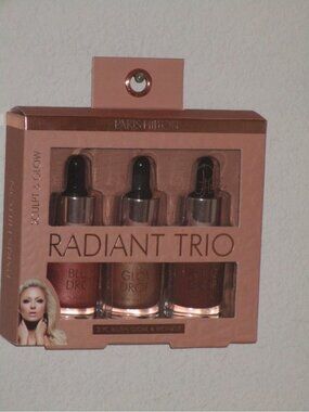 Paris Hilton Sculpt & Glow Radiant Trio Makeup Lot Bronzer Glow and Blush New
